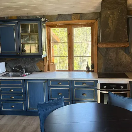 4 Star In Grimstad (Aust-Agder)